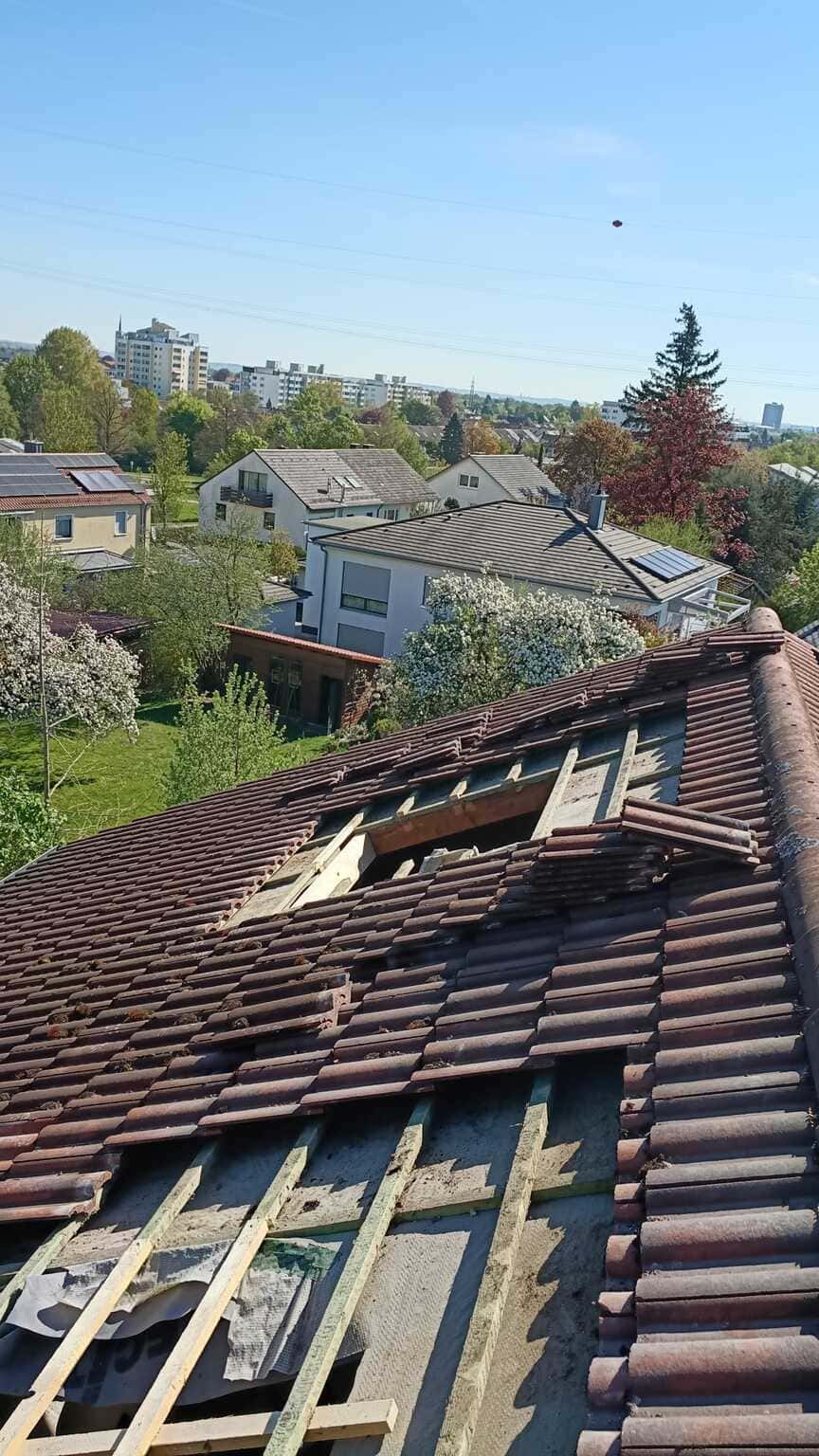 Montaż wymiana okien dachowych Velux Fakro - Baubud